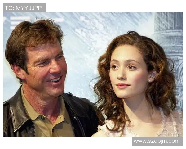 足球明星与女友闺蜜的爱情故事揭示了明星生活背后的真实情感与友情羁绊 足球明星与女友闺蜜的爱情故事揭示了明星生活背后的真实情感与友情羁绊