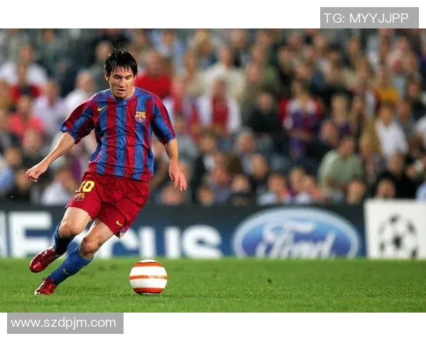 足球明星的前夫逆袭记：从绿茵场到爱情的重生之路